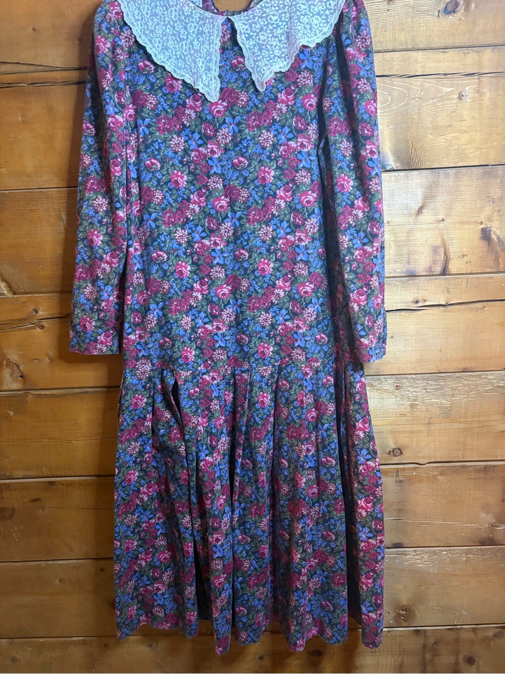 Laura Ashley vintage Floral Long Sleeve Dress with Lace Collar Pink/Blue size 10